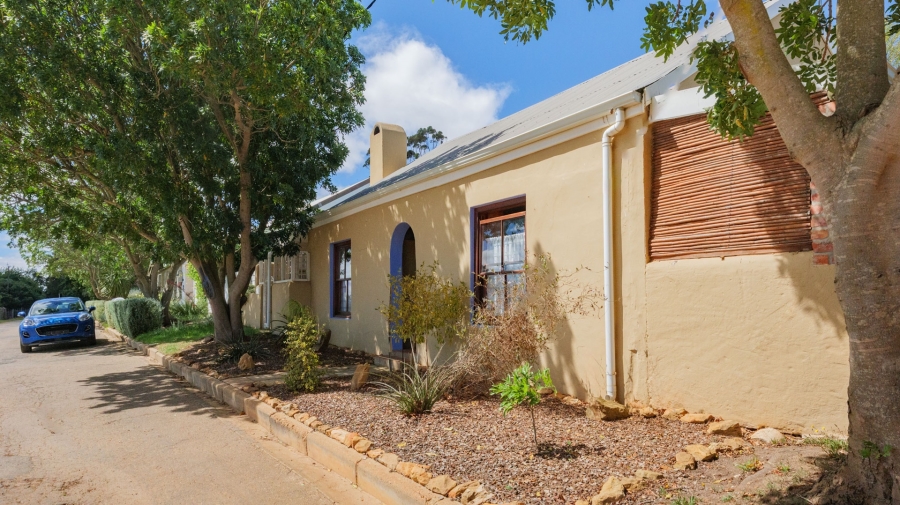 2 Bedroom Property for Sale in Napier Western Cape